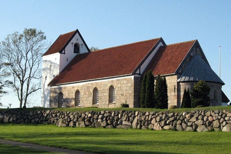 Nøvling Kirke